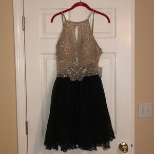 Homecoming dress 🎖 size 15